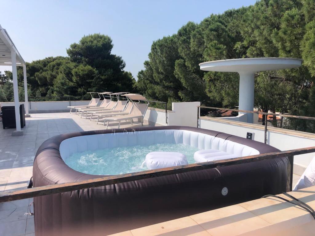 La Perla Blu Di Villa Fontane Bianche